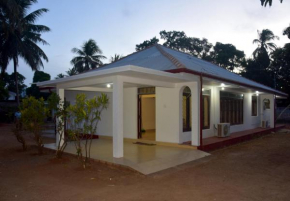 Lion Holiday Home